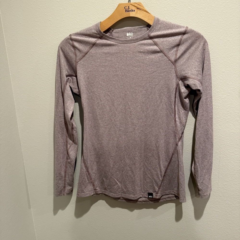REI Women's top Lightweight Long Sleeve Baselayer Medium Light Pink/mauve